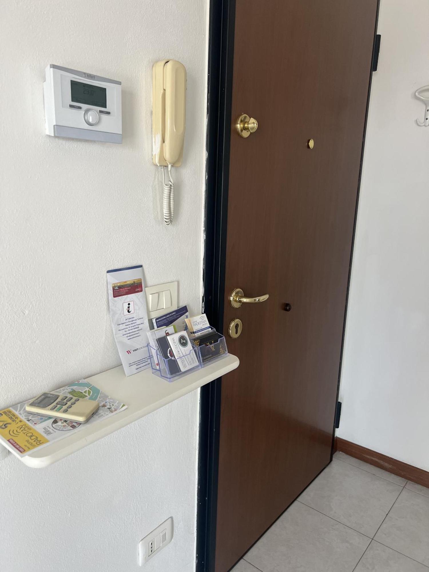 Arryanna Apartment Verona Ngoại thất bức ảnh